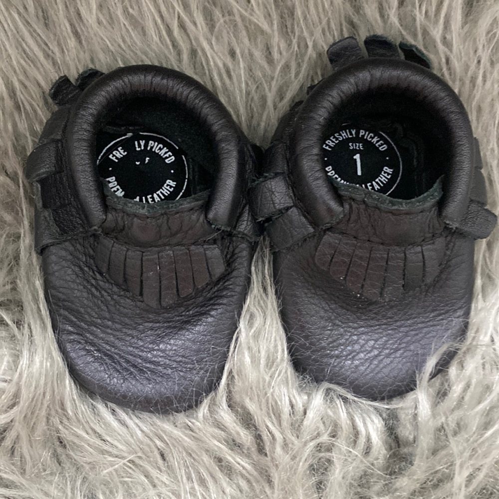 Freshly Picked Black moccasins